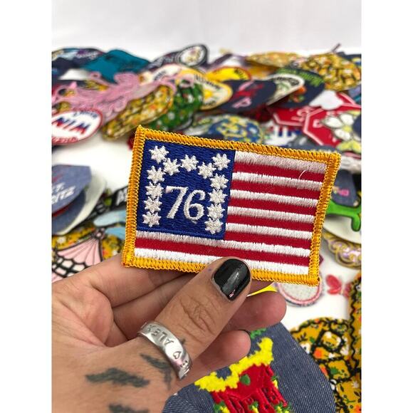 150 PC Assorted Sewing Applique Patches Iron on Sew On NEW Mixed Sequin Crafting - Picture 15 of 16